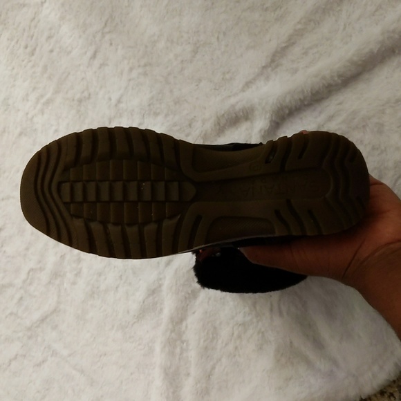 Santana Canada| Black & Red Thinsulate Winter Boots Water Resistant - Picture 6 of 13